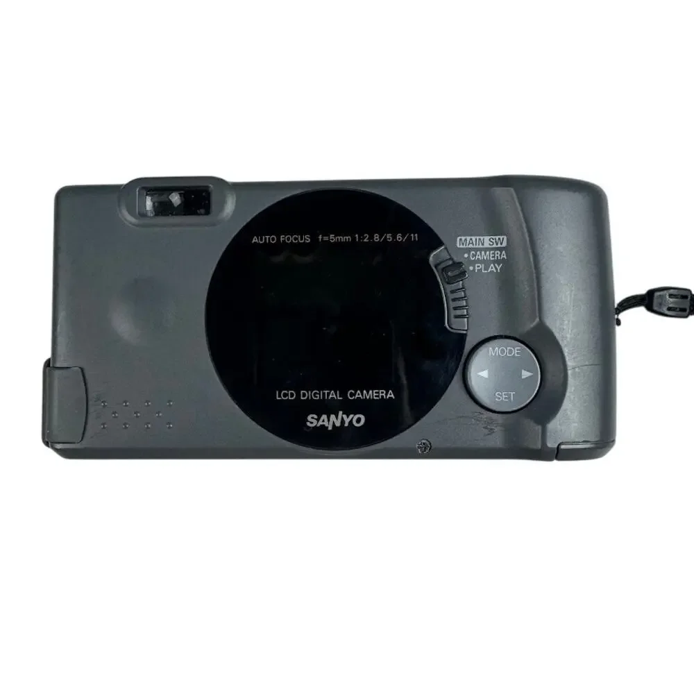 Sanyo VPC-G200 Vintage Digital Camera